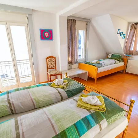 Holiday home Flora *